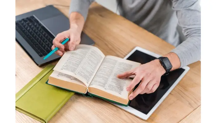 Achieve Academic Perfection with Professional Thesis Editing Services